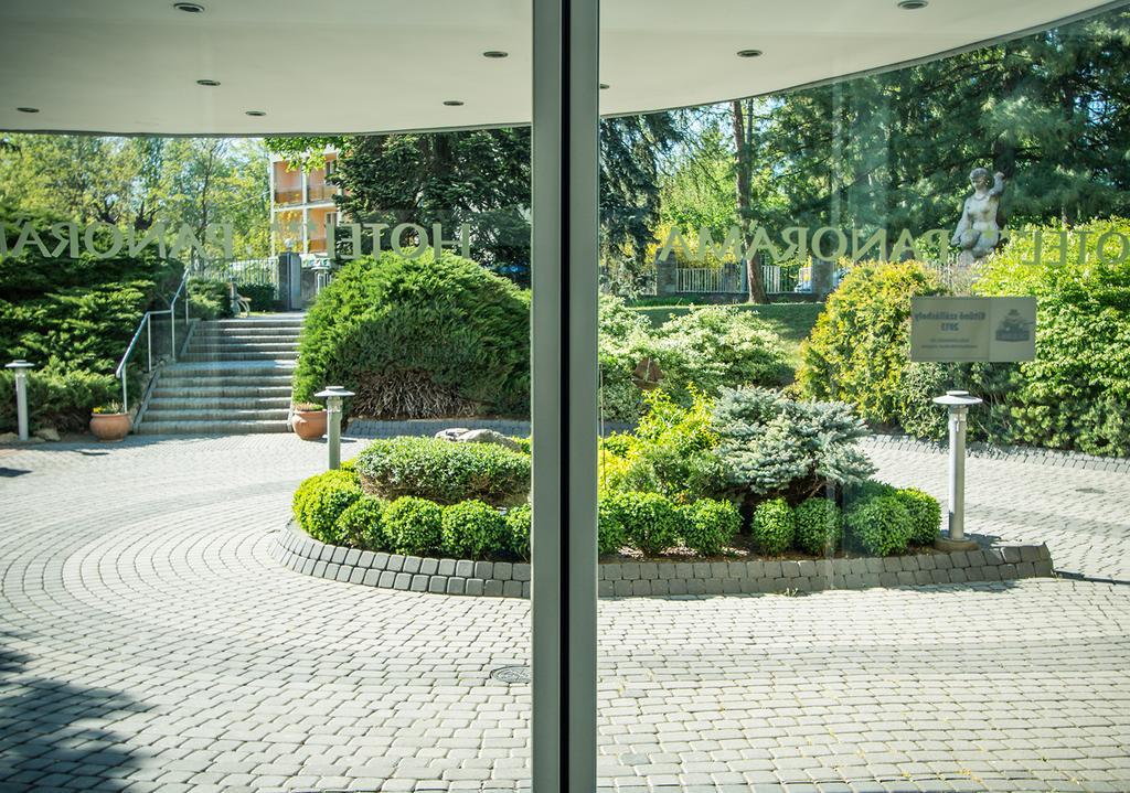 Hotel Panorama Balatongyörök エクステリア 写真